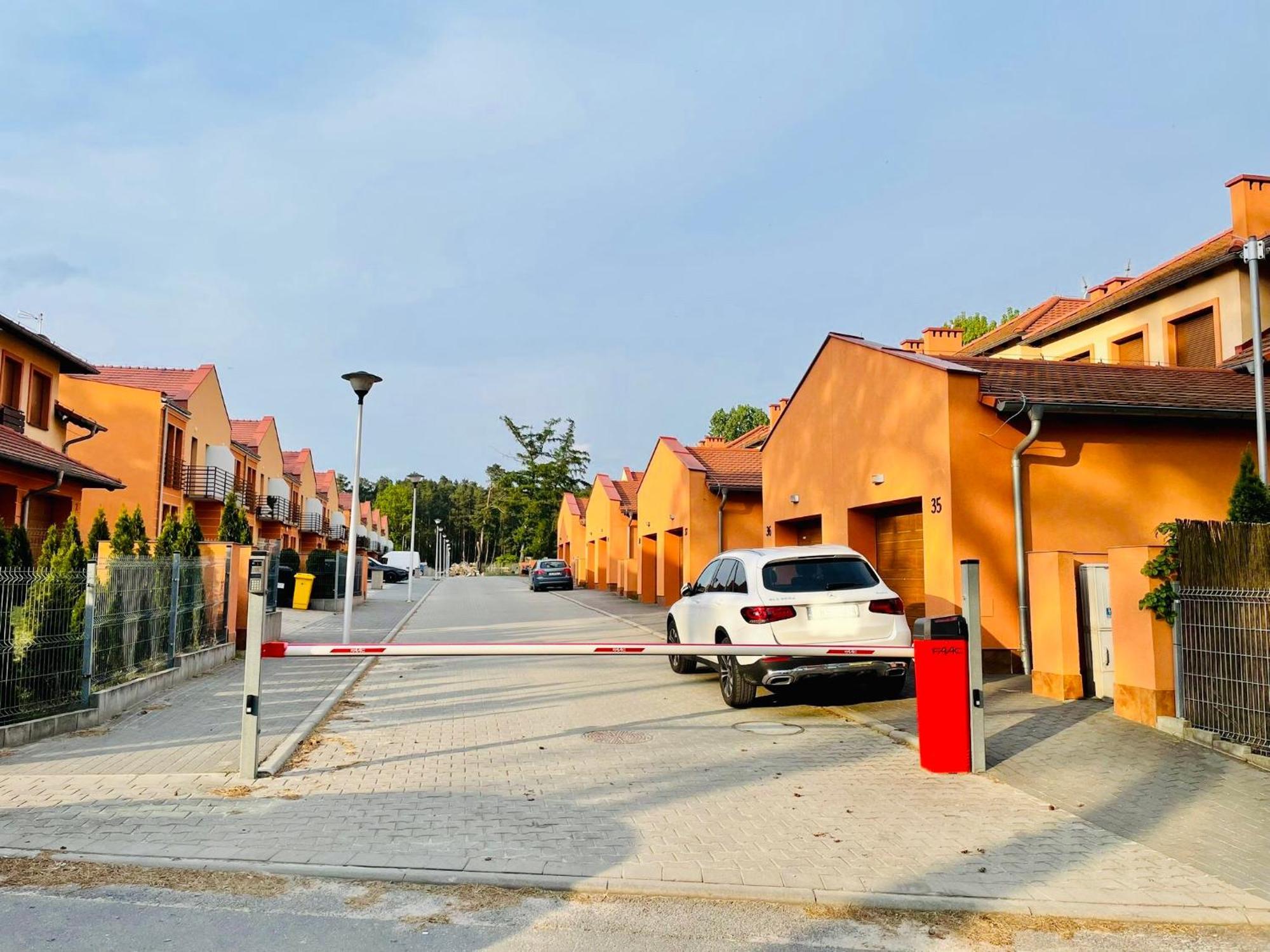 Twoja Przystan Slawa- Apartament Przy Plazy Bagian luar foto