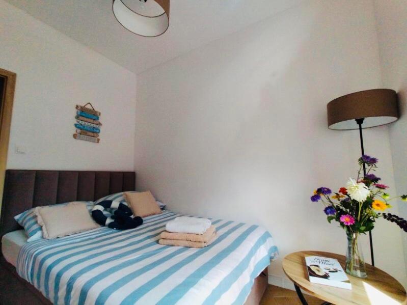 Twoja Przystan Slawa- Apartament Przy Plazy Bagian luar foto